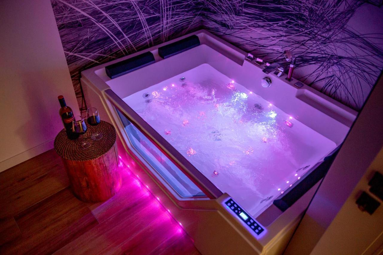 Apartament Z Jacuzzi & Sauna Chillout Kołobrzeg Eksteriør billede