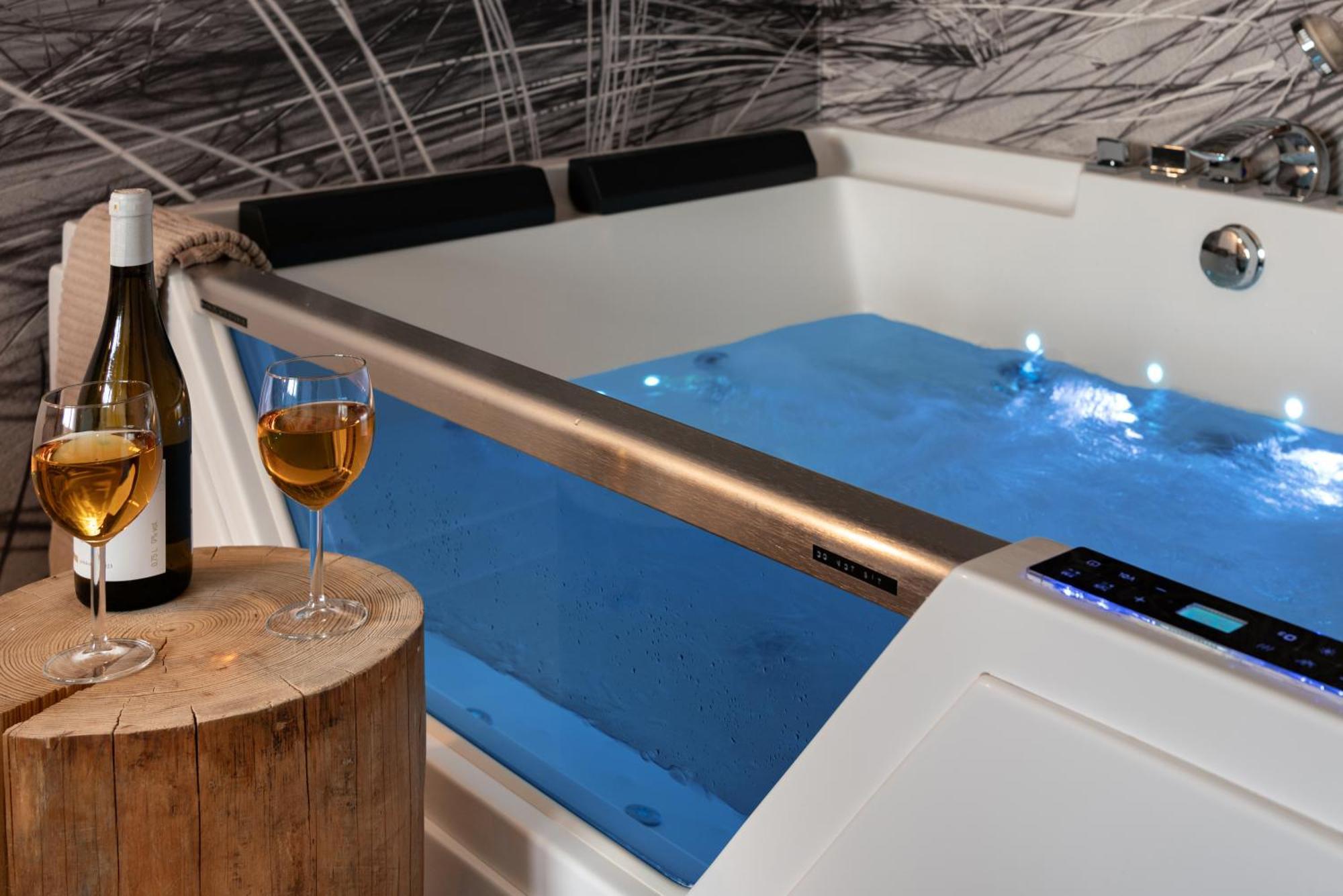 Apartament Z Jacuzzi & Sauna Chillout Kołobrzeg Eksteriør billede
